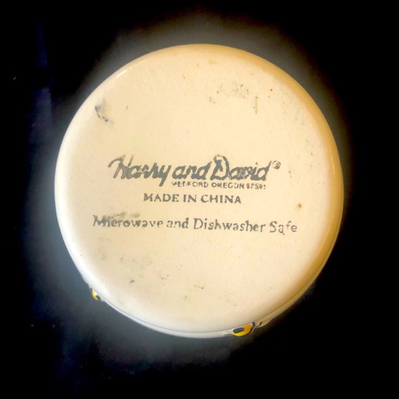 Harry and David Hunny Pot - Picture 3 of 3